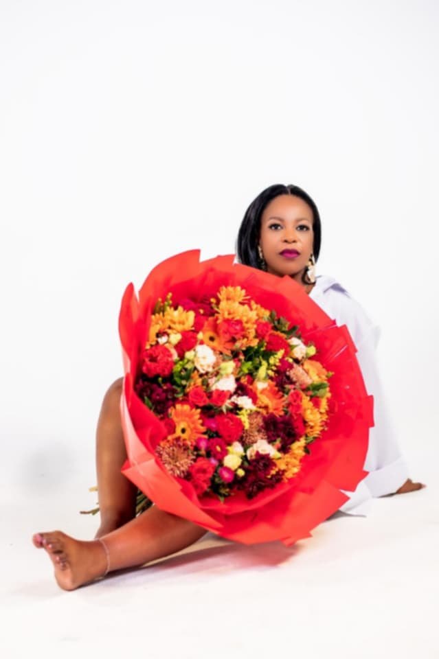 Lifestyle Bouquet Red
