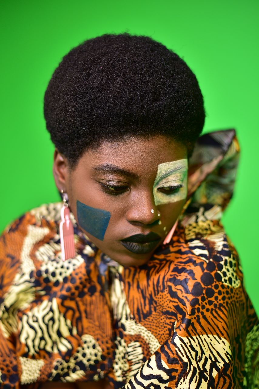 Essence Editorial